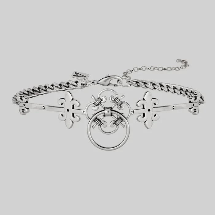 FORTRESS. Medieval Knocker Hinged Choker – Silver