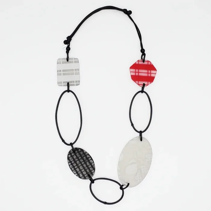 Frosted Garnet Loop Necklace