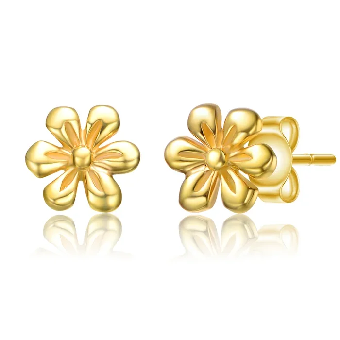 Gabrielle Daisy Flower Stud Earrings