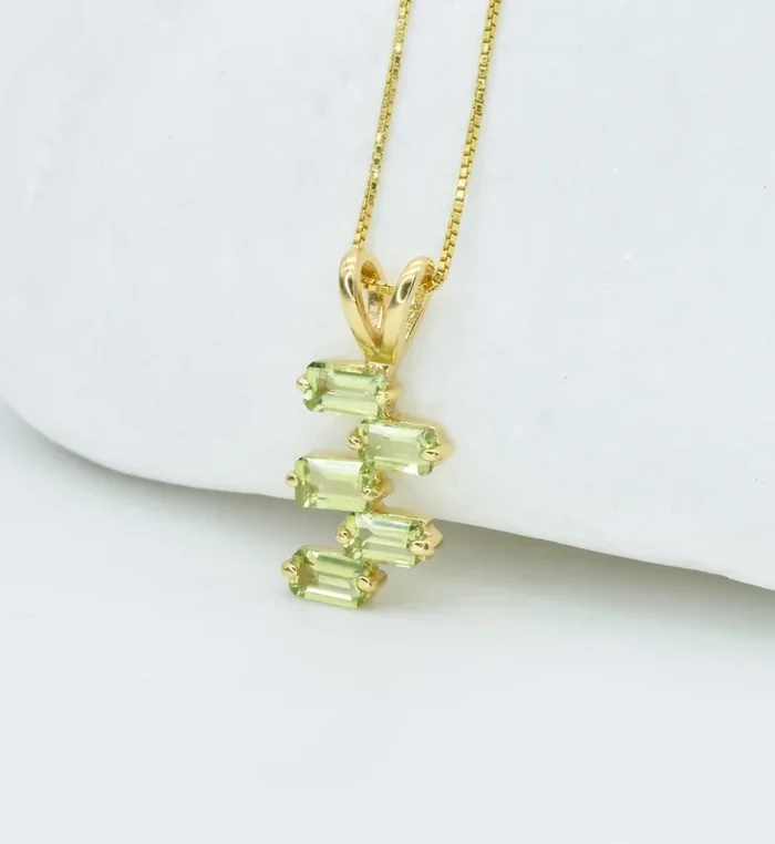 Gold Asymmetric Peridot Baguette Pendant