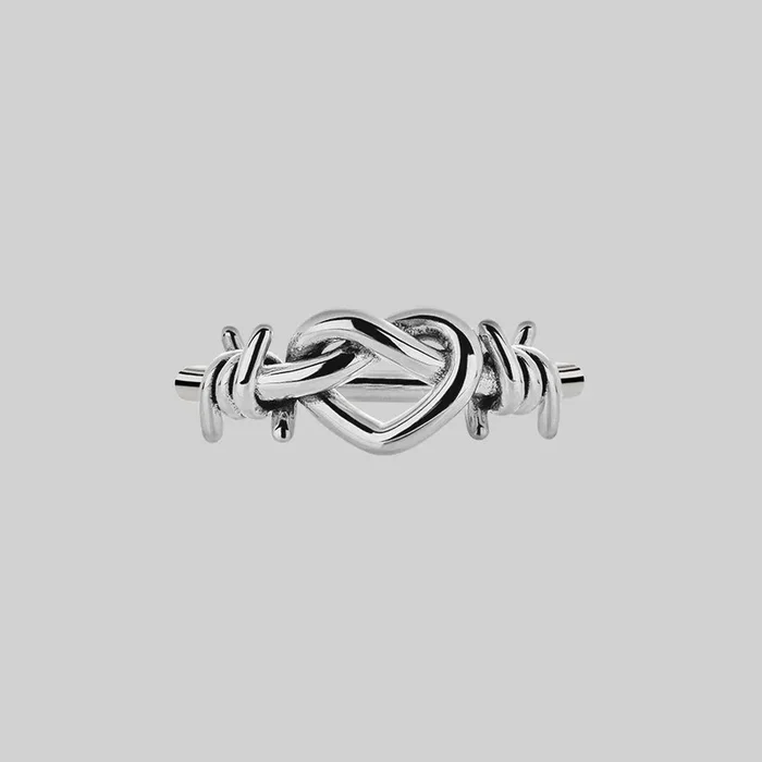 HARTLEY. Love Knot Ring – Silver