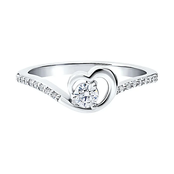 Heart’s Embrace Round Diamond Promise Ring