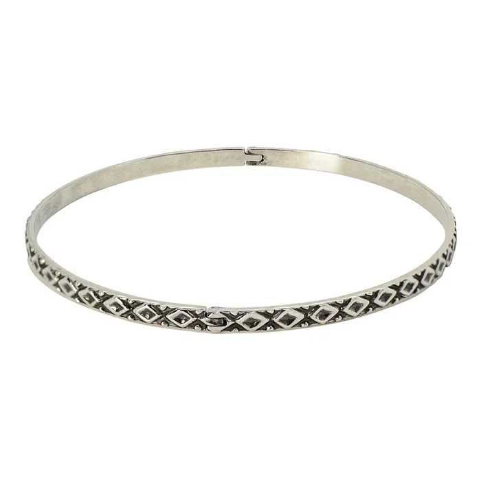 Hidden Hinge Bangle in Antiqued Silver – Diamond Pattern