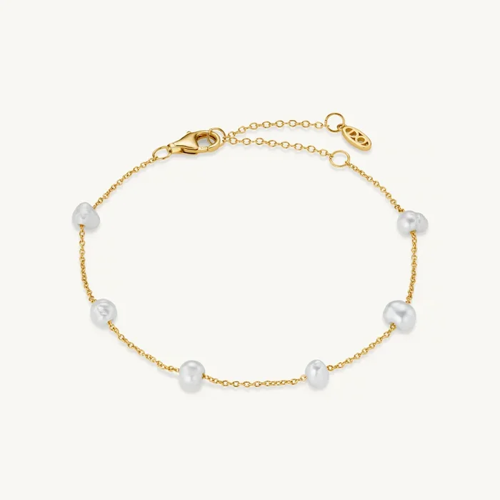 Infinity Pearl Bracelet Gold