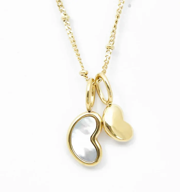 Kay’s Bean Necklace With Bean Charm