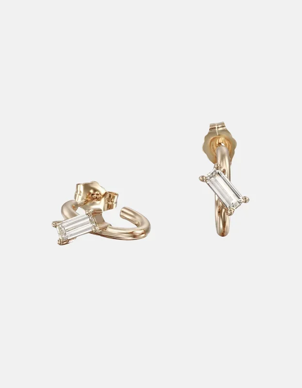 Kiss Me Tight Earrings