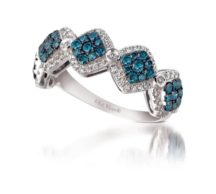 Le Vian Grand Sample Sale Ring featuring Blueberry Diamonds, White Diamonds set in 14K White Gold