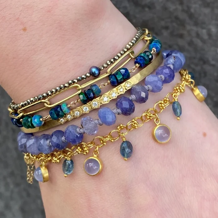 Libra Stack