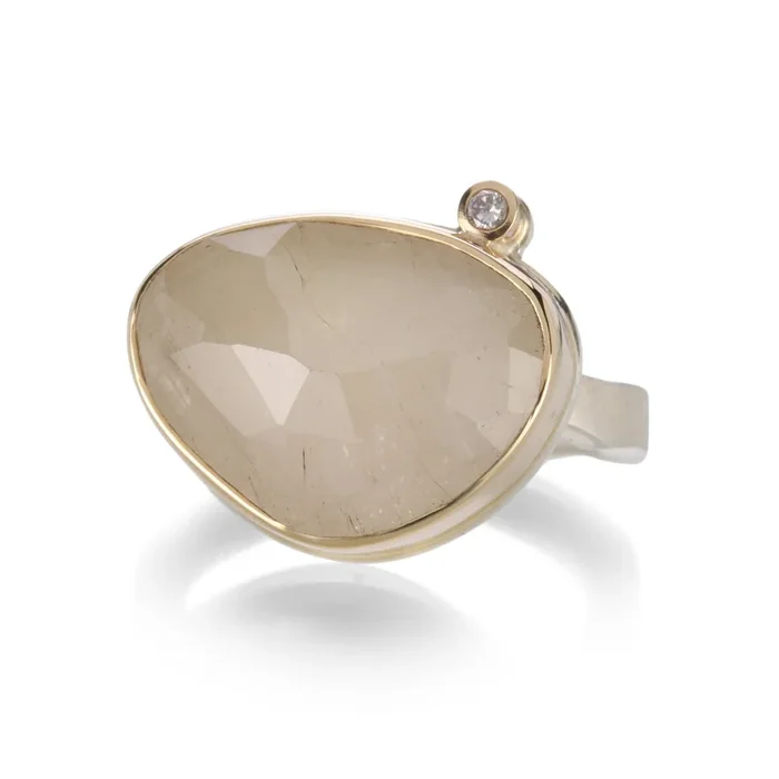 Linen Sapphire Ring