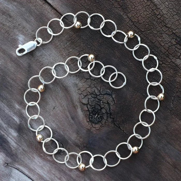 Links and Scattered Beads Anklet A01