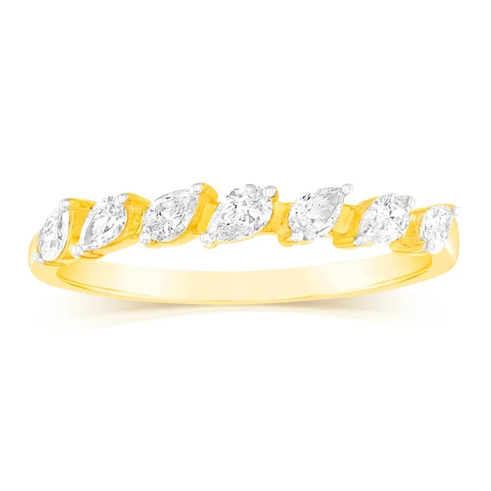 Luminesce Lab Grown 1/4 Carat Marquise Diamond Dress Ring in 9ct Yellow Gold