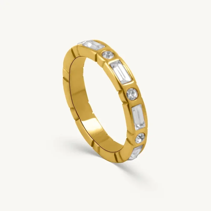 Luxe Line CZ Band Ring