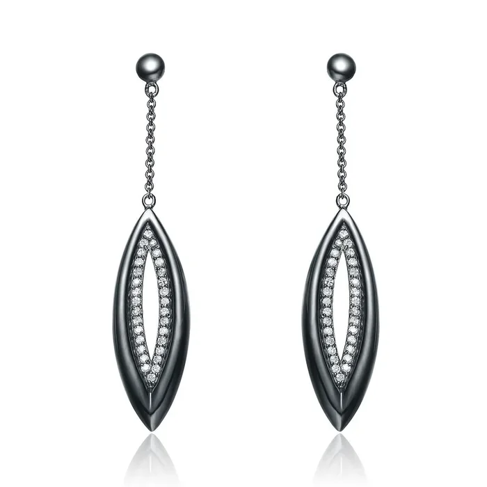 Marguerite V-Shape Dangling Earrings