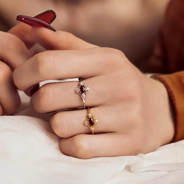 MARTHA. Ornate Garnet Floral Ring – Silver