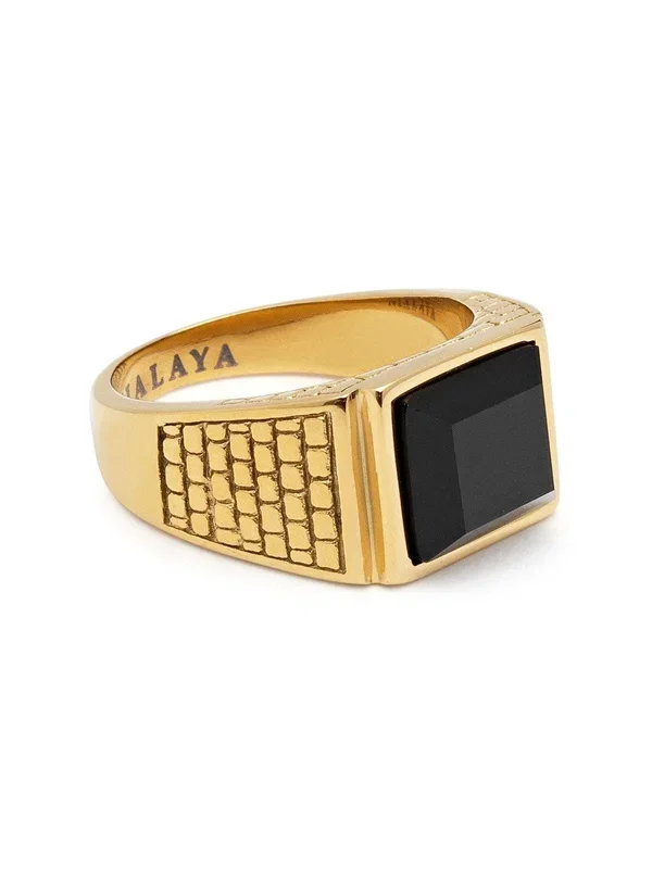 Men’s Golden Brick Signet Ring with Agate