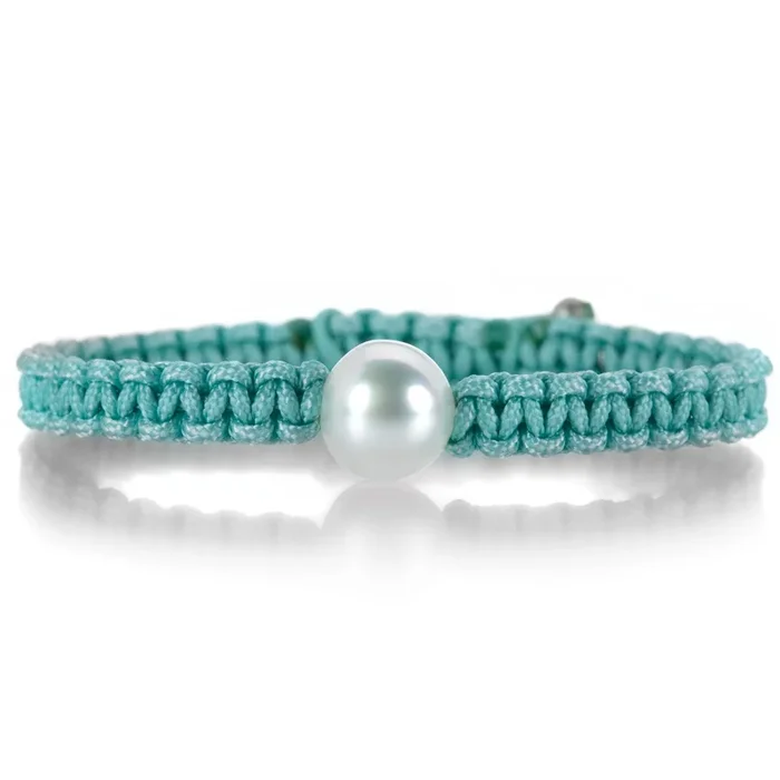 Mint Green Macrame Bracelet with Tahitian Pearl