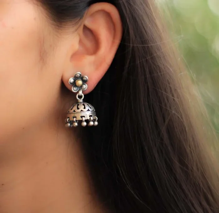 Mizoya Two Layered Quriky Jhumkis