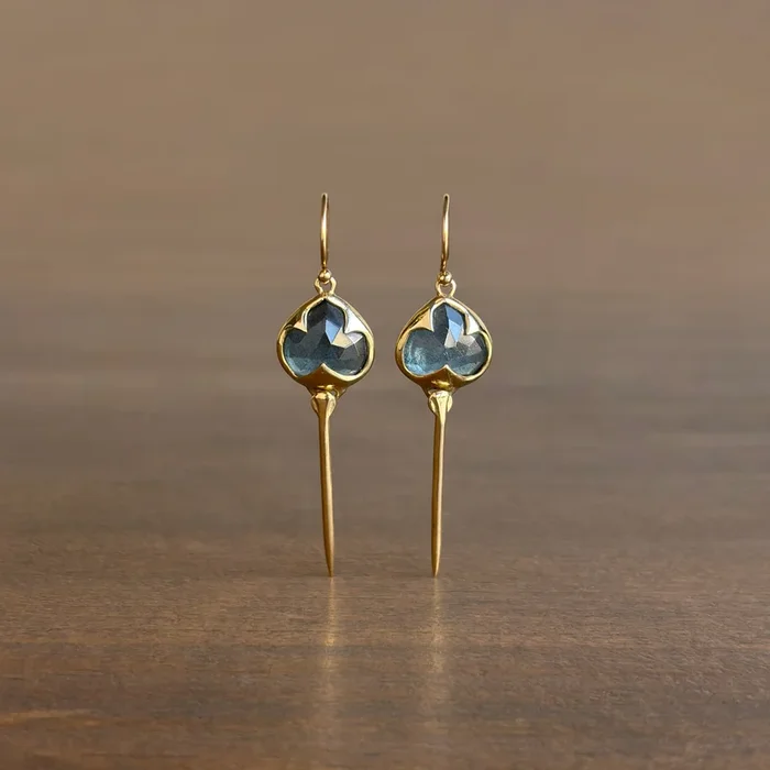 Moss Aquamarine Stingray Earrings