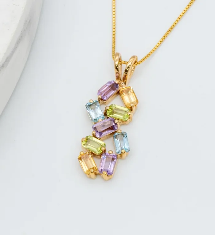 Multistone Cluster Baguette Pendant in Gold