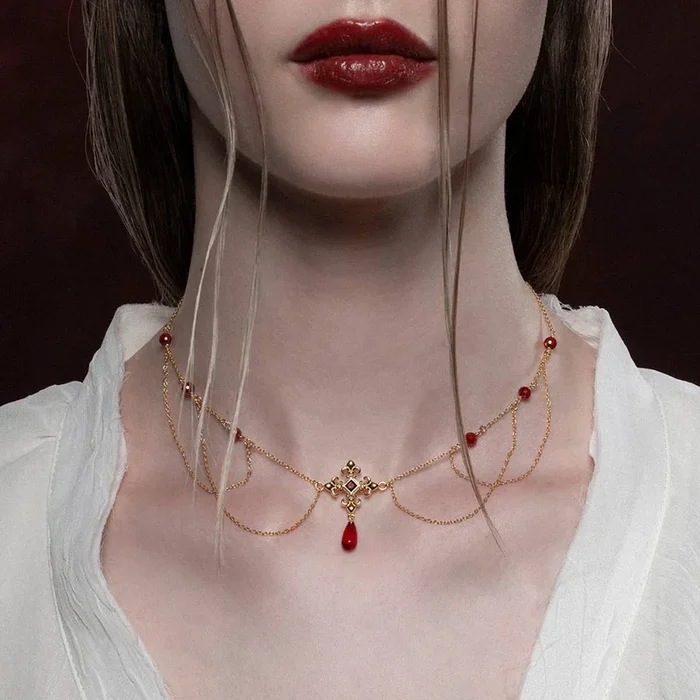 MUTINY. Fleur de Lis Multi-Drop Garnet Collar – Gold