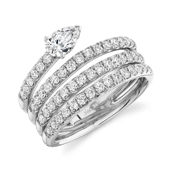 Pear Diamond Ring