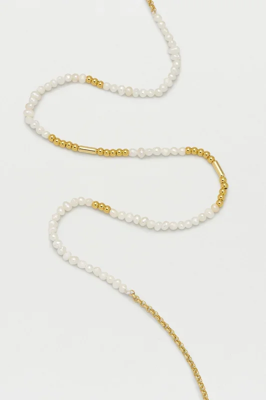 Pearl and Gold Beaded Necklace