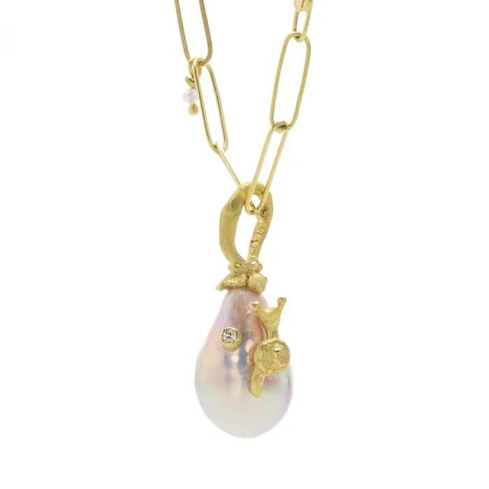 Pearl Pendant with Snail (Pendant Only)