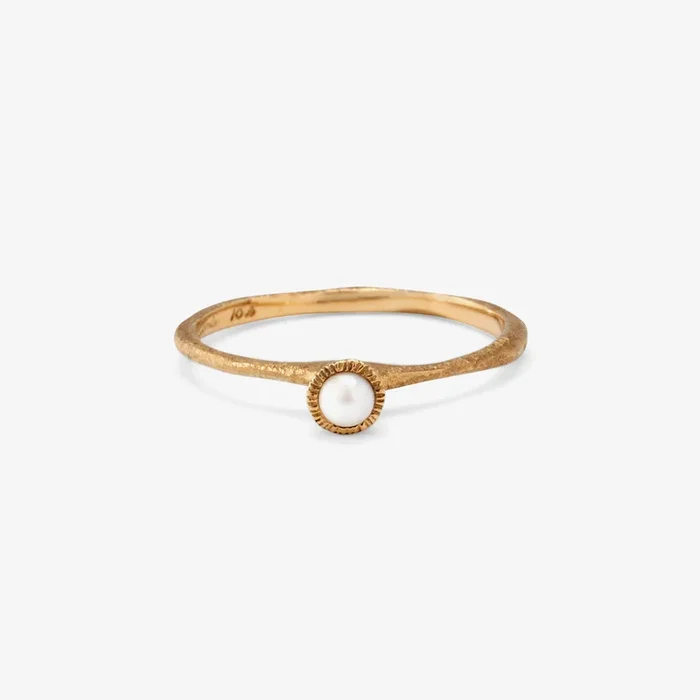Pearl Raised Circle Solitaire Ring | R2607P