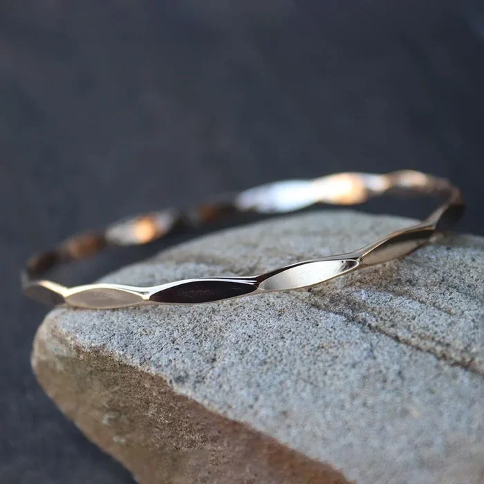 Peter James Illumination Heavy Bangle Bracelet in Gold Fill