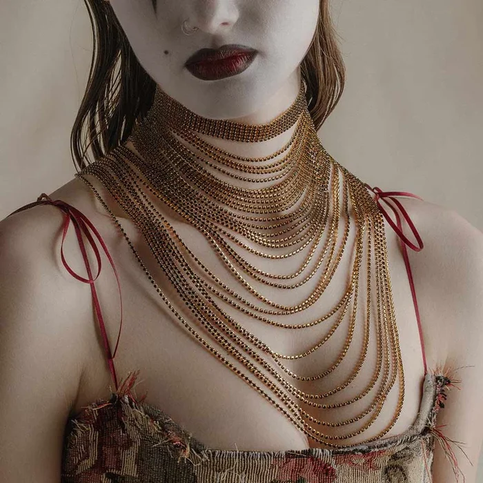 PIERROT. Dazzle Chain Body Adornment – Gold