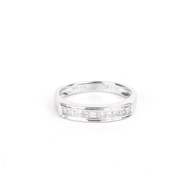 Pre-Owned Channel Set Diamond Band