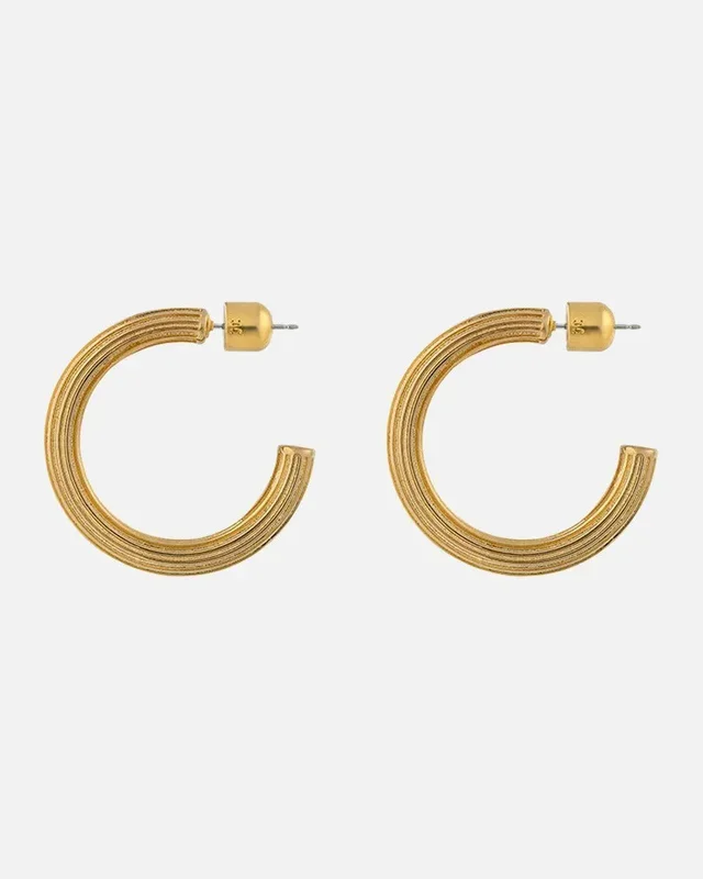 Ribbed Hoop Earring