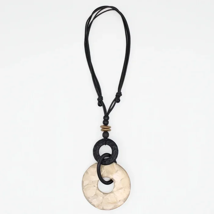 Riviera Gold Link Pendant