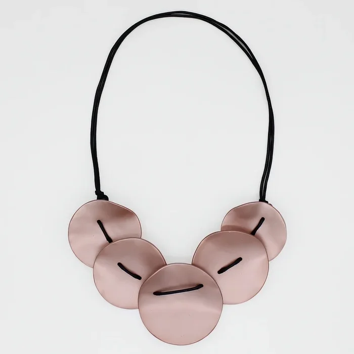 Rose Opaline Drift Necklace