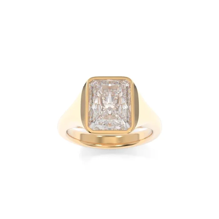 Sculpted Signet Ring Radiant