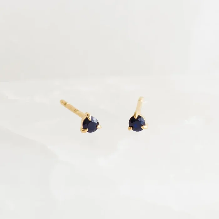 September Birthstone Stud Earrings 14k Gold – Blue Sapphire