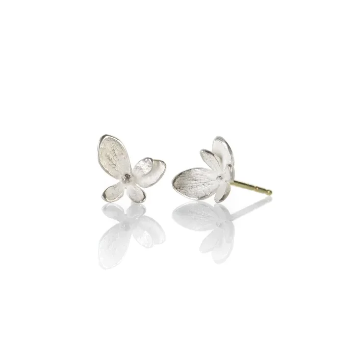 Silver Mini Hydrangea Studs