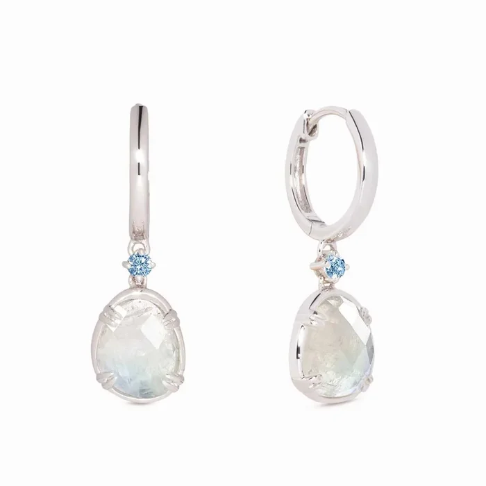 Silver Rainbow Moonstone Earrings – Victoria (Blue Gem)