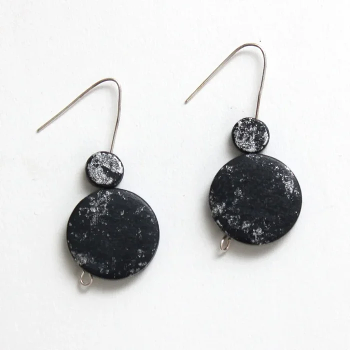 Silver Speckled Calla Earring
