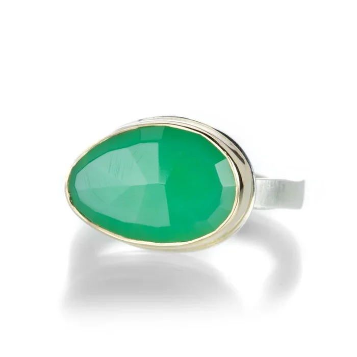 Small Chrysoprase Ring