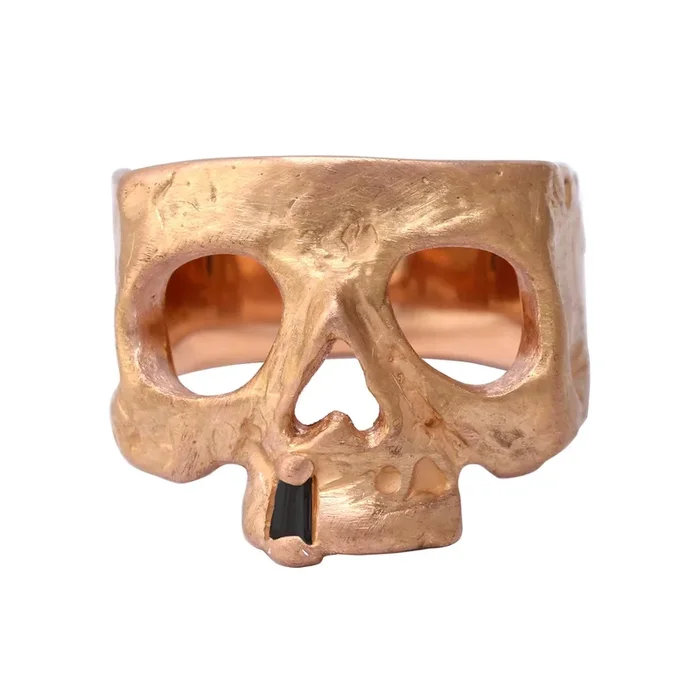 Snaggletooth Skull Ring w/ Black Diamond