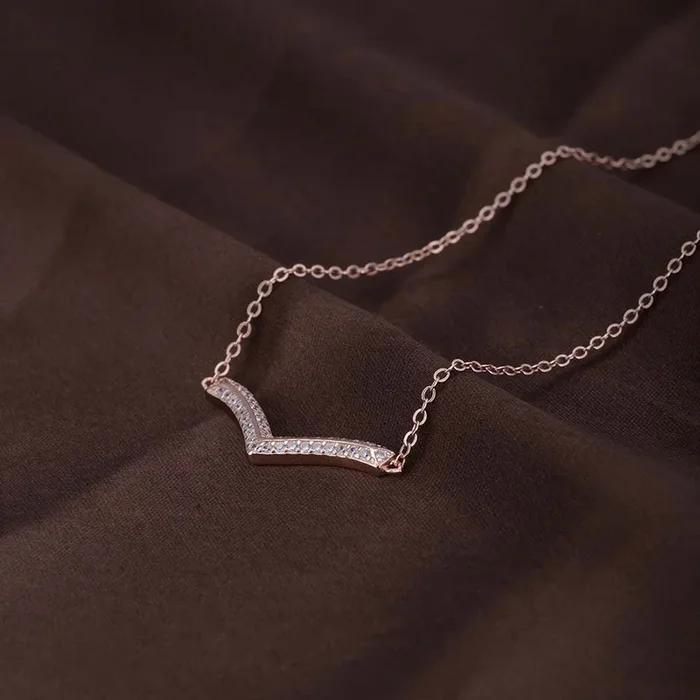 Solitaire Boomerang Necklace | Rose Gold