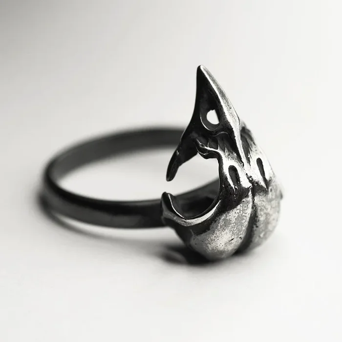 Sparrow Skull ring