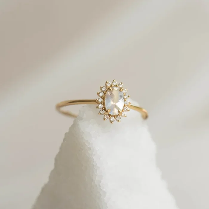 Sunburst Moonstone Halo Ring – Chiara
