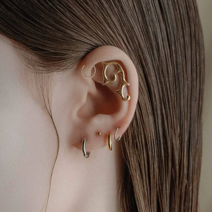 TAUNT. Thorn Stud Earring – Gold