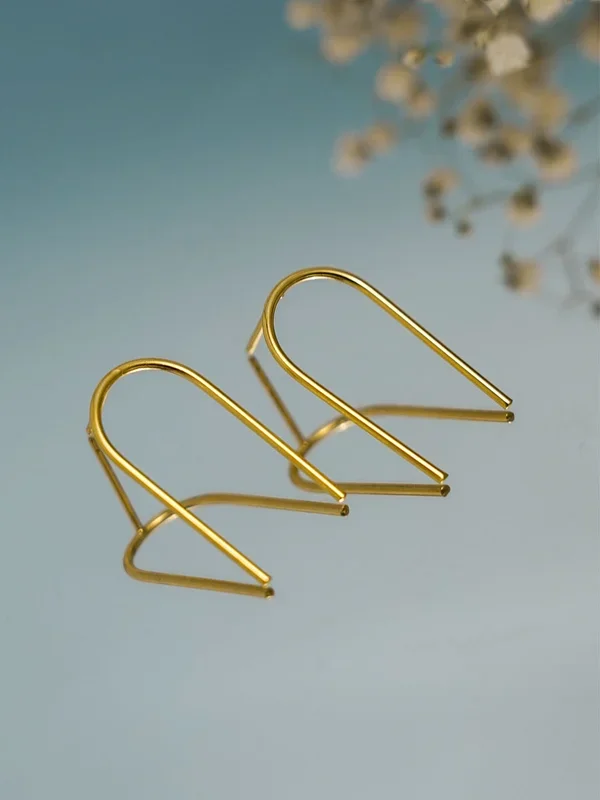 U Shape – 18K Gold Plated Earring