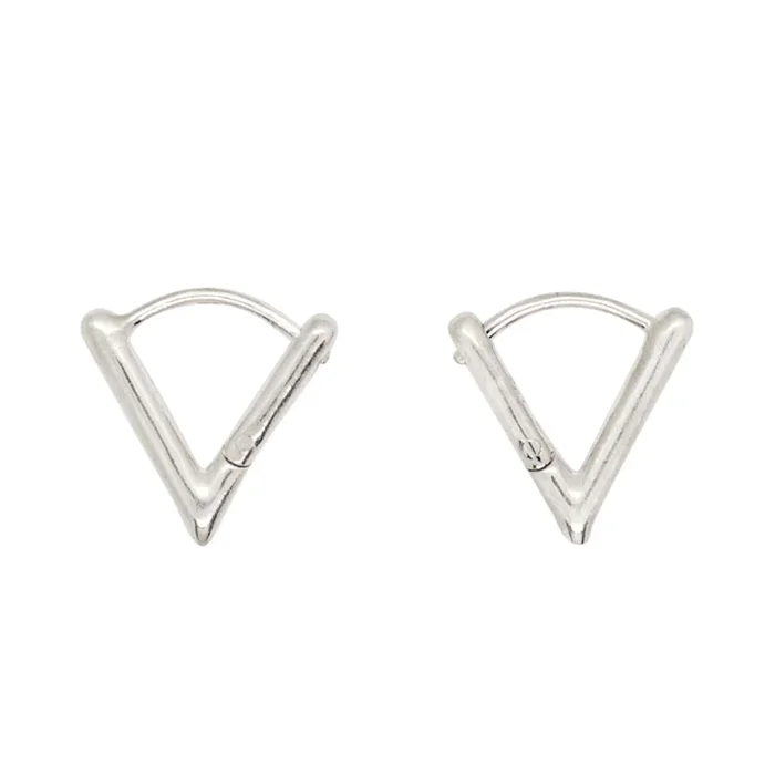 Vee Clicker Huggies in Silver | Available to Ship January 7, 2026