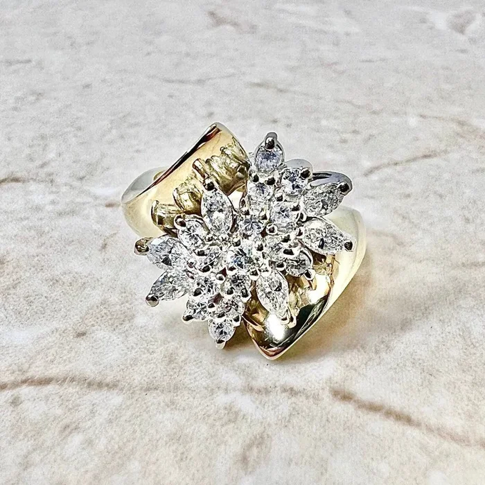 Vintage 14 Karat Gold 1 Carat Diamond Cluster Ring