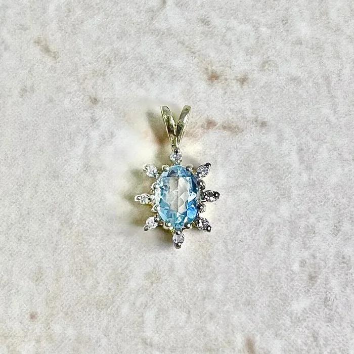Vintage 14 Karat Yellow Gold Aquamarine & Diamond Halo Pendant