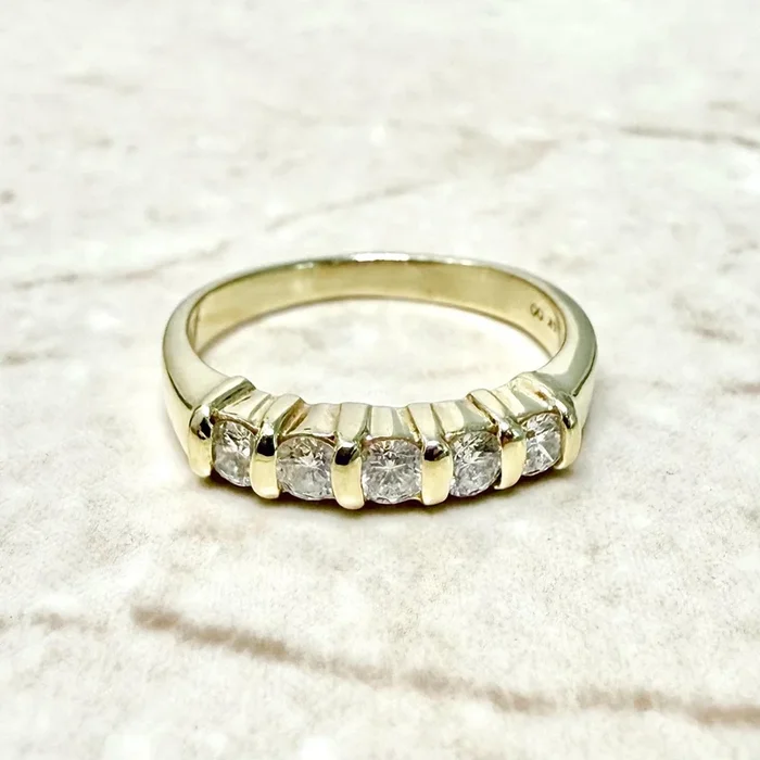 Vintage 14K Yellow Gold Bar-Set 0.60 Carat Diamond 5-Stone Band Ring